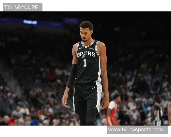 内外支柱米奇约翰逊称文班在得分困难时依然展现巨大影响力